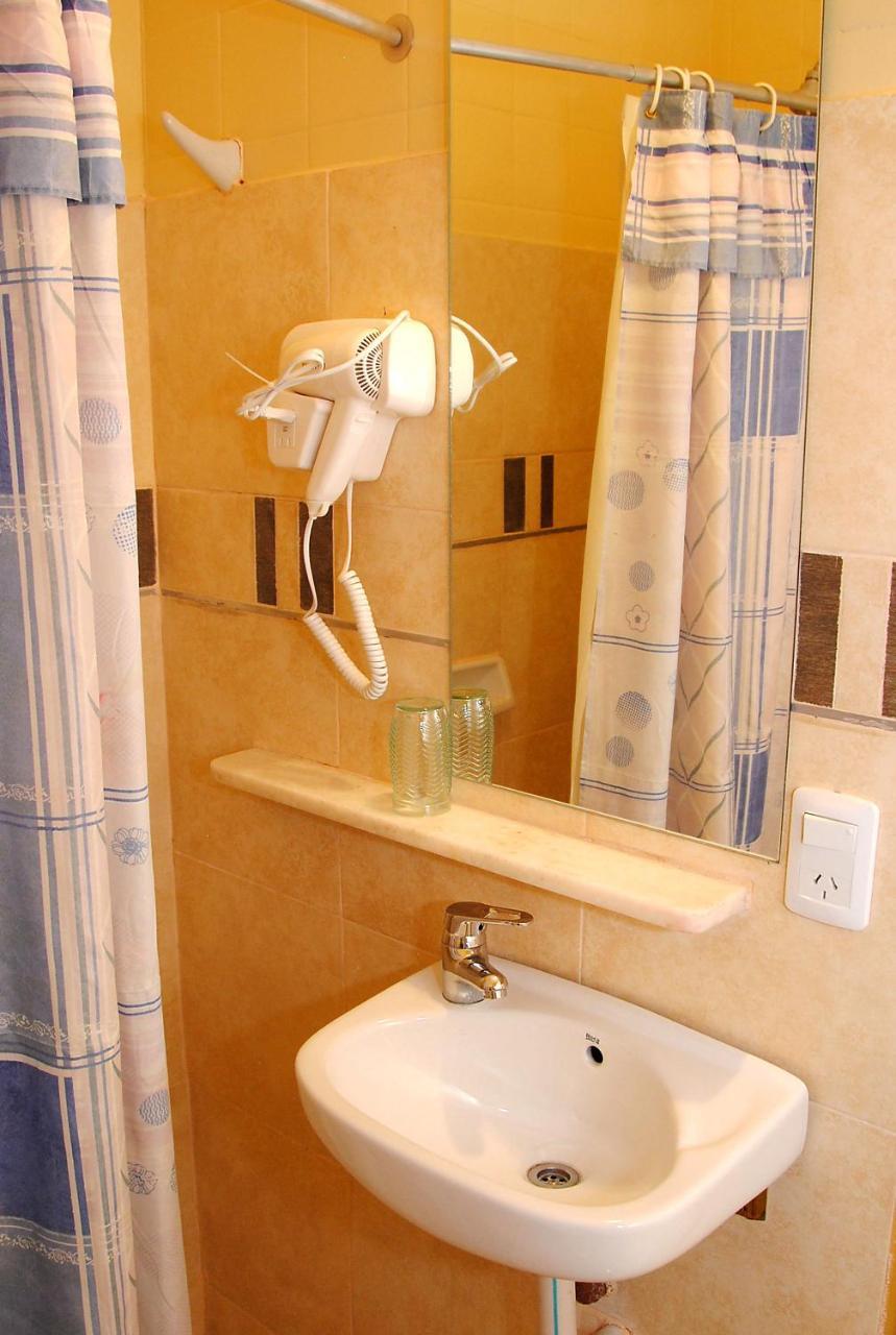 Hotel Inti Huasi San Fernando del Valle de Catamarca Kültér fotó